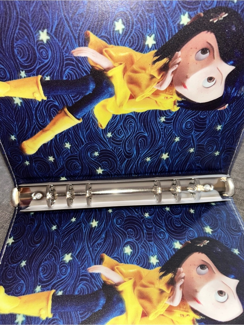 Coraline A5 Binder with Refill paper - Picture 3 of 4